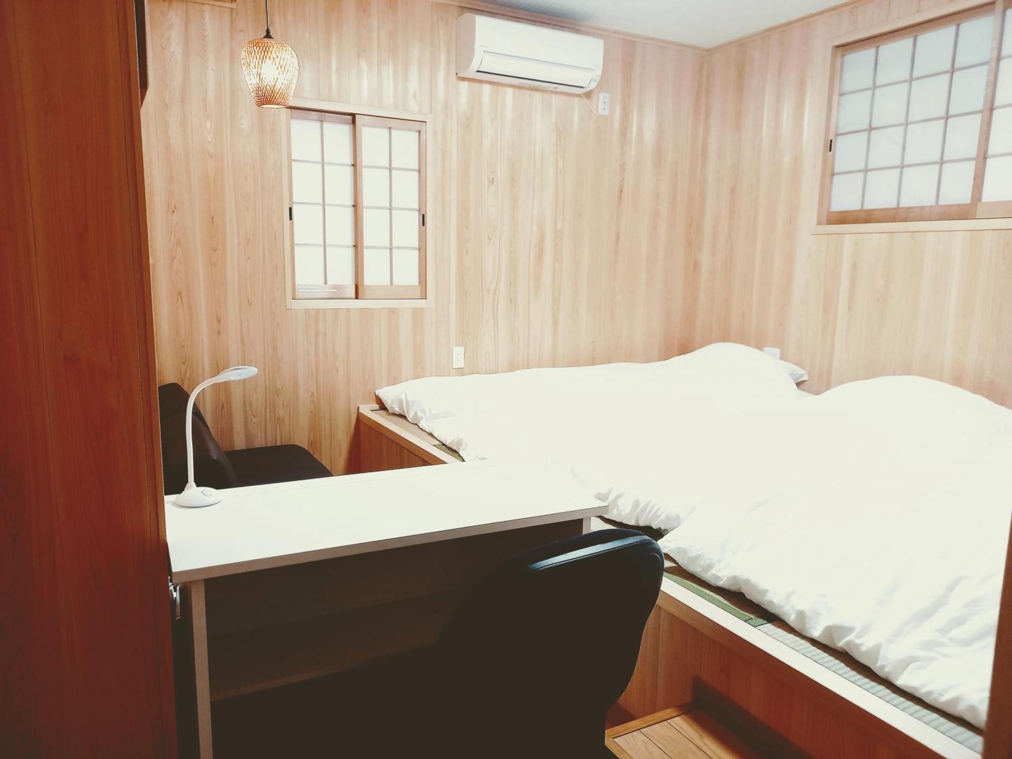 Izawa In Osaka, 23 Minutes From Universal Japan, Renting 1 Building For 4 People, 7 Minutes From Asashiobashi Station Ōsaka